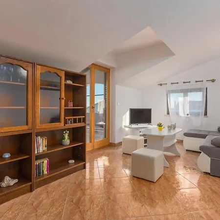 Katalin Gostinjska kuća Musalez