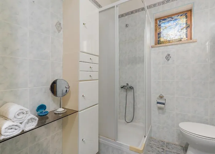 Katalin Gostinjska kuća 3*